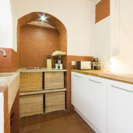 Apartmán Cosy Santos, Calm Street, Embassies Area Lisboa