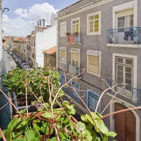 Cosy Santos, Calm Street, Embassies Area * Lissabon